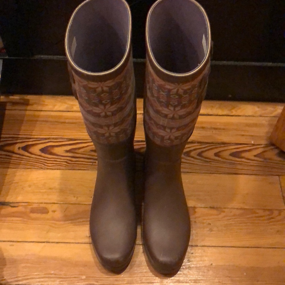 Ugg Rain boots